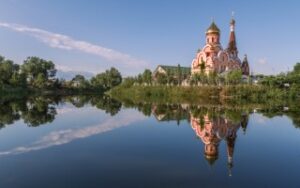 Almaty Chiesa Santa Croce | Viaggiare in Kazakistan