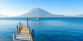 Ponte sul lago Atitlan | Viaggiare in Guatemala