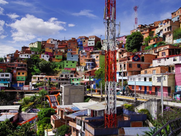Immergersi nel quartiere La Comuna 13 di Medellín