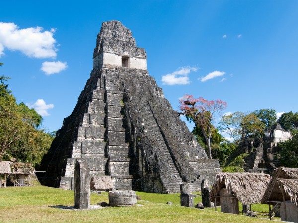 Scoprire i templi dell’antica città maya di Tikal