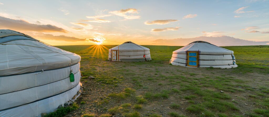 Tour Mongolia, la Terra dei Nomadi