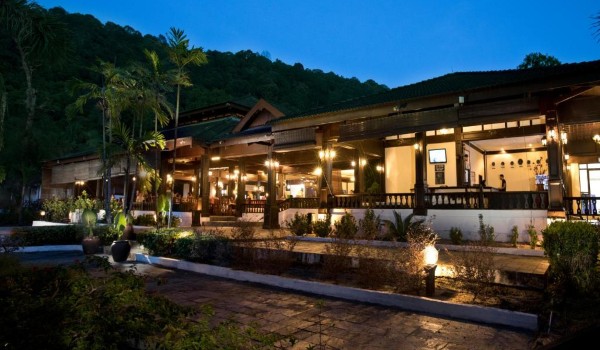 Perhentian Island Resort ristorante | Tour Malesia