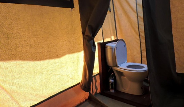 Serengeti Savannah Camp bagno | Safari Tanzania Zanzibar