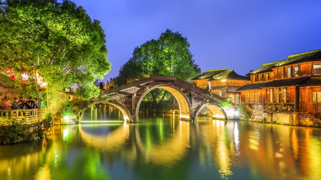 Suzhou la sera | Tour Cina