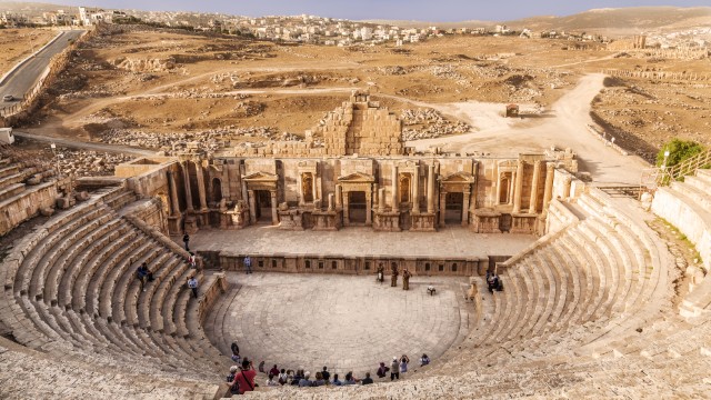 Jerash, Grande Teatro | Tour Giordania Deserto