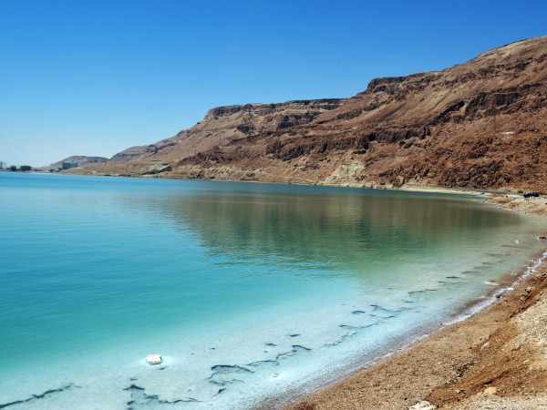 Rigenerarsi nelle acque del Mar Morto