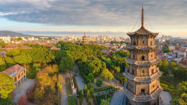 Quanzhou, Tempio Kaiyuan | Tour Cina dell'Est