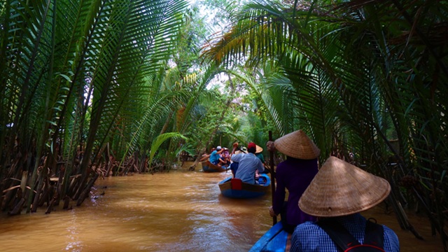 In barca lungo il Mekong | Tour Vietnam Solidale