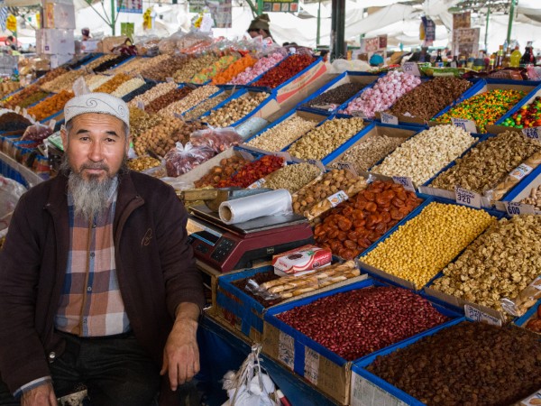 Passeggiare tra le vie di Bishkek, la giovane città del Kirghizistan