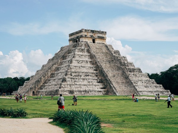 Respirare la cultura maya nel sito archeologico di Chichen Itza