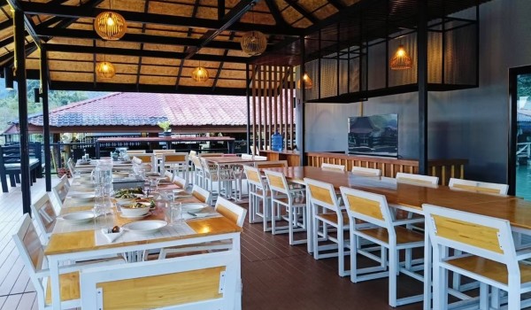 Klong Ka Raft Houses ristorante | Thailandia Viaggio