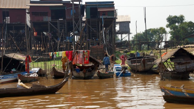 Villaggio su palafitte di Kompong Kleang | Tour in Cambogia