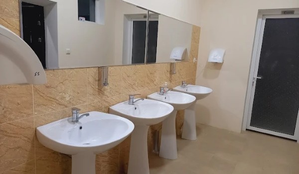 Sayyod Yurta Camp bagni | Uzbekistan Tour